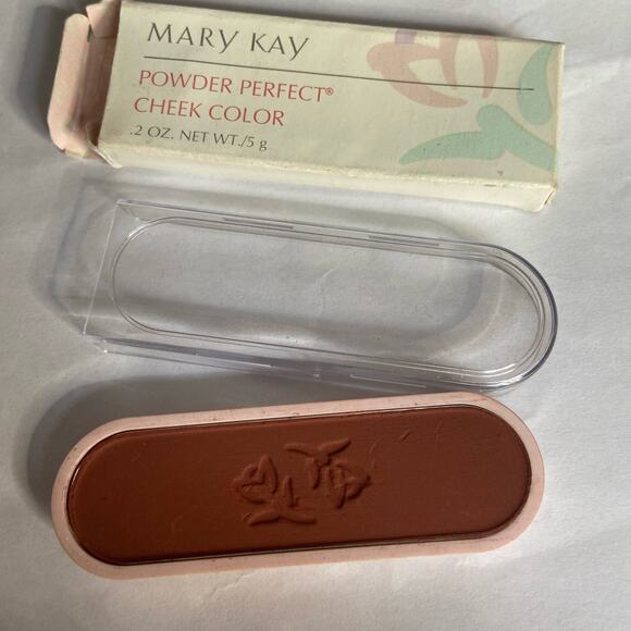 Mary Kay Powder Perfect Cheek Color Blush MAPLE WALNUT MK #2264 .2 Oz - NEW - Picture 2 of 4